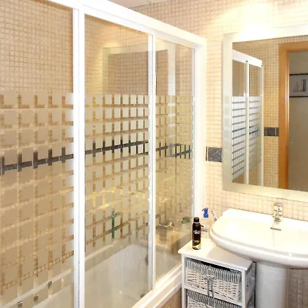 Apartment With 3 Bedrooms In With Shared Pool Furnished Balcony And Wifi 5 Km From The Alicante