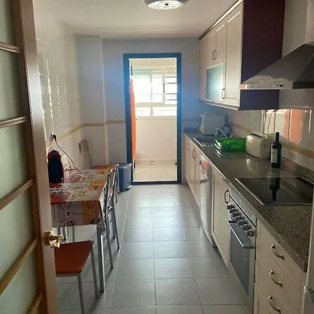 Апартаменты Bright Apartment In Alicante, 90 M², Shared Pool